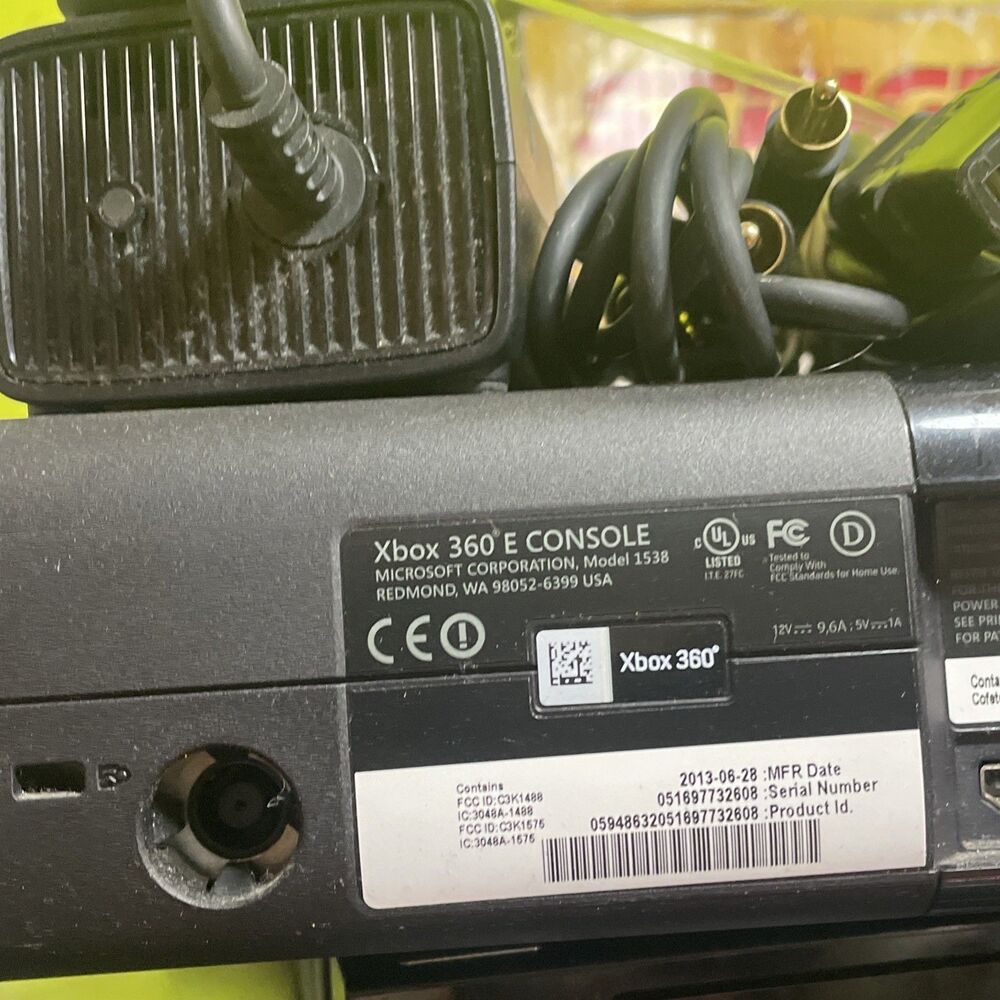 Xbox 360 Power Plug & Audio - Picture 4 of 5